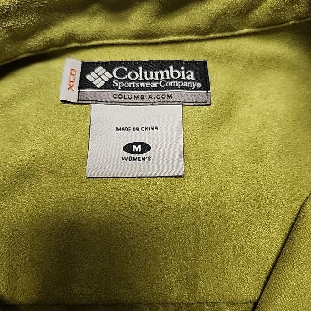 Columbia XCO Pistachio Green Faux Suede Pearl Snap Long Sleeve Shirt Women's M
